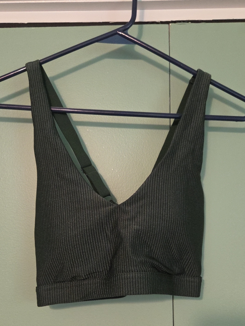 Aerie Offline Stretch Medium Support Green Sports Bra Size Medium
